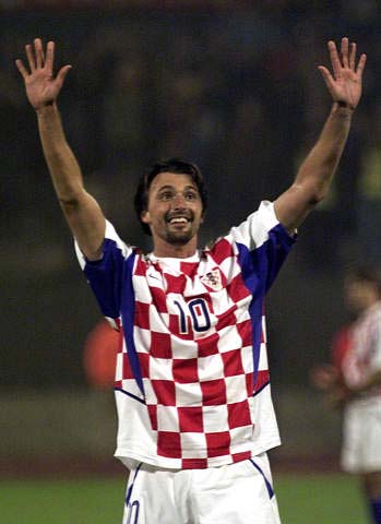 丹尼尔斯：约翰逊已是巨星，他的努力正转化为球场统治力（丹尼尔斯盛赞约翰逊：已跻身巨星，勤奋化作赛场统治力）