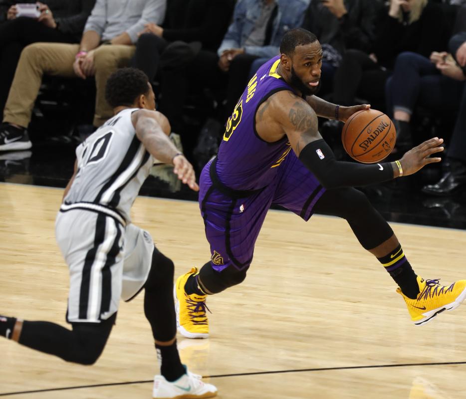 特伦斯·克劳福德和尼克·汉公开抨击WBC（特伦斯·克劳福德与尼克·汉公开炮轰WBC）