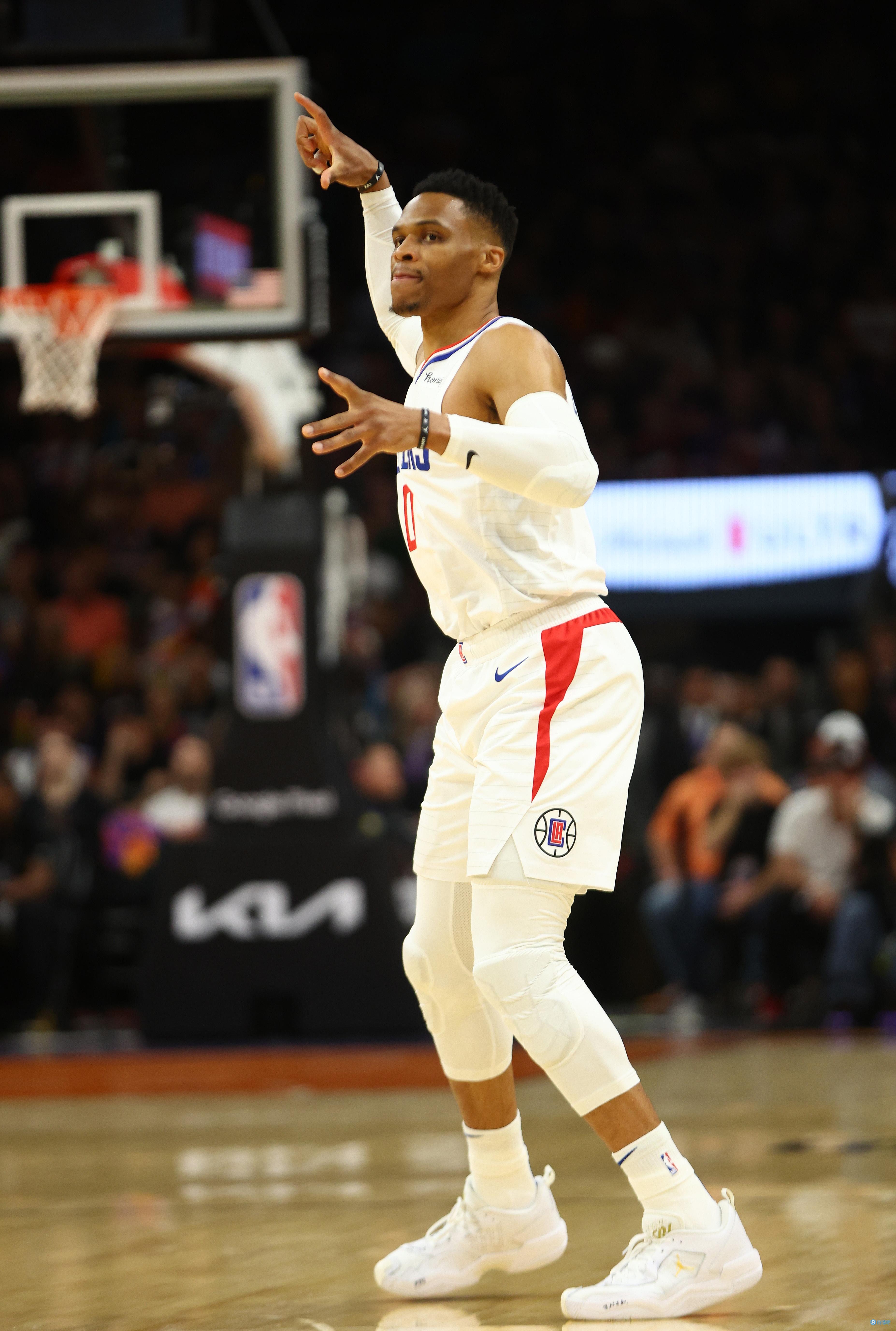 意甲第14轮裁判安排揭晓：那不勒斯迎战尤文图斯，拉佩纳执法（意甲第14轮裁判名单公布：拉佩纳主哨那不勒斯对阵尤文图斯）