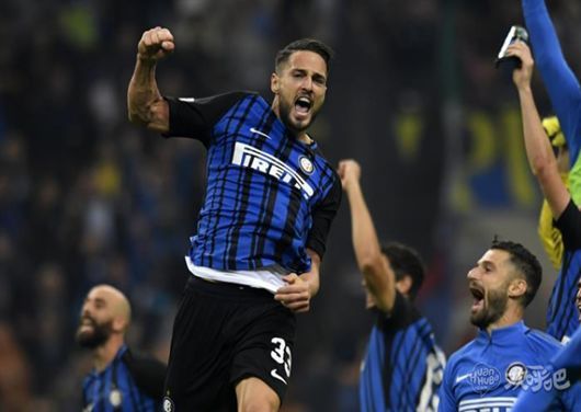 世界杯官方发布直通队伍集结海报：42个国家，同一个梦想（世界杯官宣直通球队集结海报：42国同逐一梦）