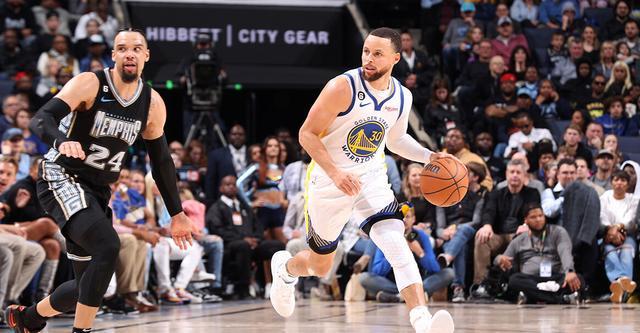 记者：明天青岛西海岸代理主帅毛雷尔携里切利参加赛前发布会（明日青岛西海岸代理主帅毛雷尔将与里切利出席赛前发布会）