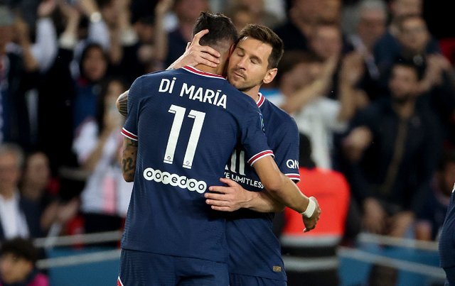 火箭12月防守效率第23&场均失分第19 12月前这两项数据均排第2（火箭12月防守下滑：防守效率第23、场均失分第19，此前两项均居第2）