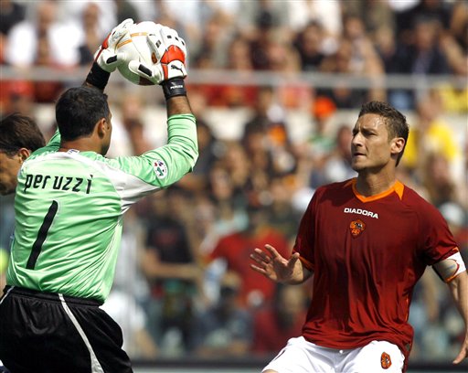 国足热身赛小胜沙特展现新阵容（新阵容亮相，国足热身赛小胜沙特）