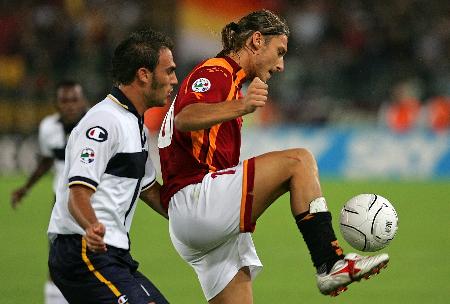 尤文客战克雷莫内塞大名单：凯夫伦-图拉姆回归（尤文出征克雷莫内塞大名单公布：凯夫伦-图拉姆复出）