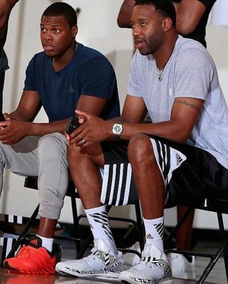 TA评蓝军战平枪手：这是马雷斯卡执教以来最“切尔西”的比赛（TA评：蓝军战平枪手，马雷斯卡上任后最具切尔西气质的一战）