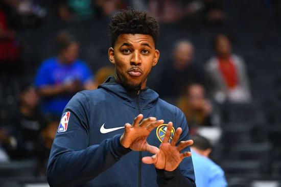 U22国足木塔力甫：命运的洪流不可阻挡，我的答案是“向前”（U22国足木塔力甫：任凭命运奔涌，我只会“向前”）