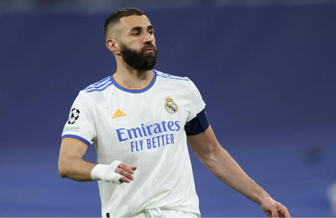 意甲爆笑剧场：绿黑小旋风VS紫百合魔法团，今晚谁家厨房不冒烟？（意甲欢乐夜：绿黑旋风战紫百合魔阵，今夜哪家锅先开？）