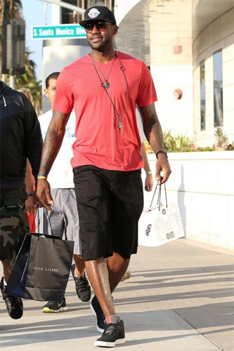 华盛顿：首要目标不是让质疑者闭嘴，脚踝受伤是个意外（华盛顿：首要任务不是堵住质疑声，脚踝伤情只是意外）