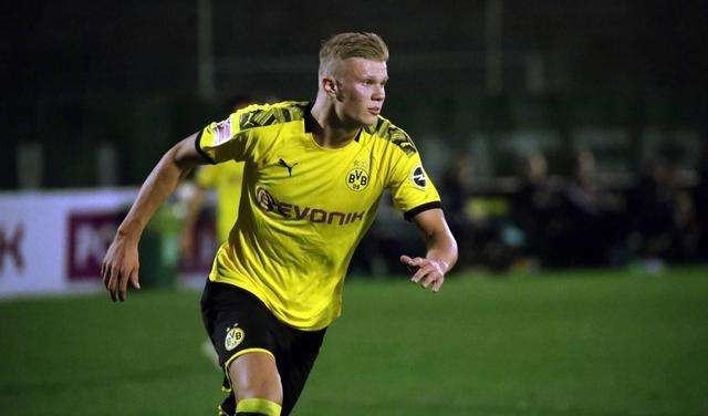 勇士力克独行侠全场集锦 库里23分迎里程碑 弗拉格27+6+5（勇士战胜独行侠全场集锦：库里23分达成里程碑，弗拉格27+6+5）